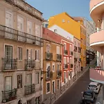 A Dream In The Clouds Of Principe Real Apartman *
